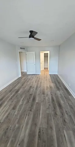 $2,000 | 5001 Carriageway Drive, Unit 308, Rolling Meadows, IL 60008