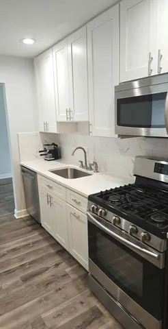 $2,000 | 5001 Carriageway Drive, Unit 308, Rolling Meadows, IL 60008