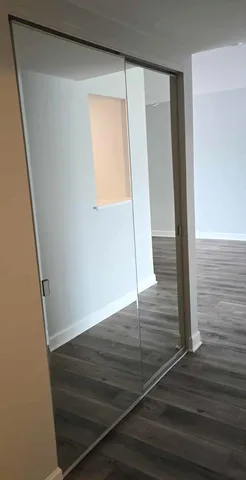 $2,000 | 5001 Carriageway Drive, Unit 308, Rolling Meadows, IL 60008