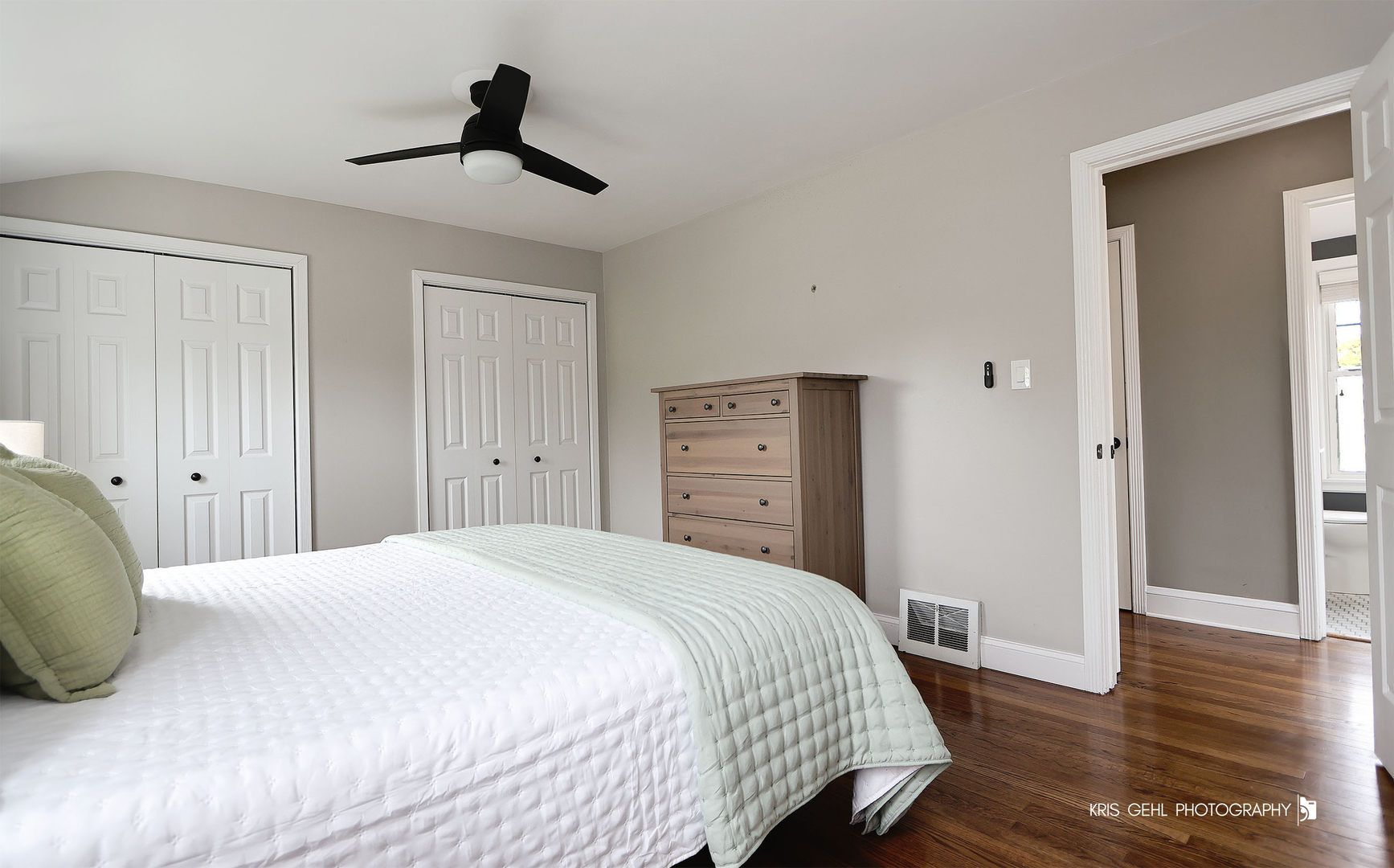 956 Spring Road Elmhurst, IL 60126 - Photo 10 of 26 a bedroom with a bed and a closet