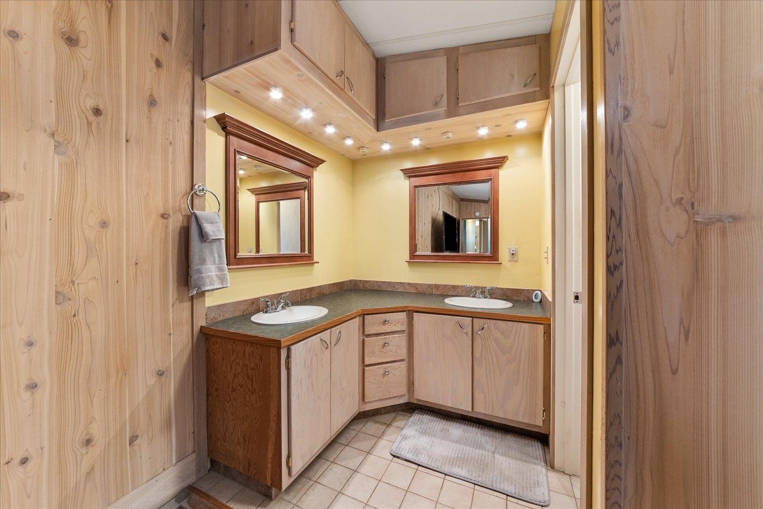 42408 North Sylvan Road Elk, WA 99009 - Photo 22 of 50