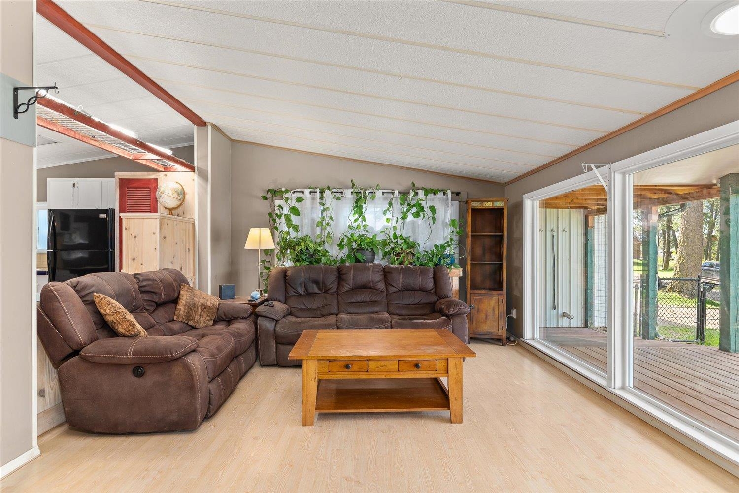 42408 North Sylvan Road Elk, WA 99009 - Photo 10 of 50
