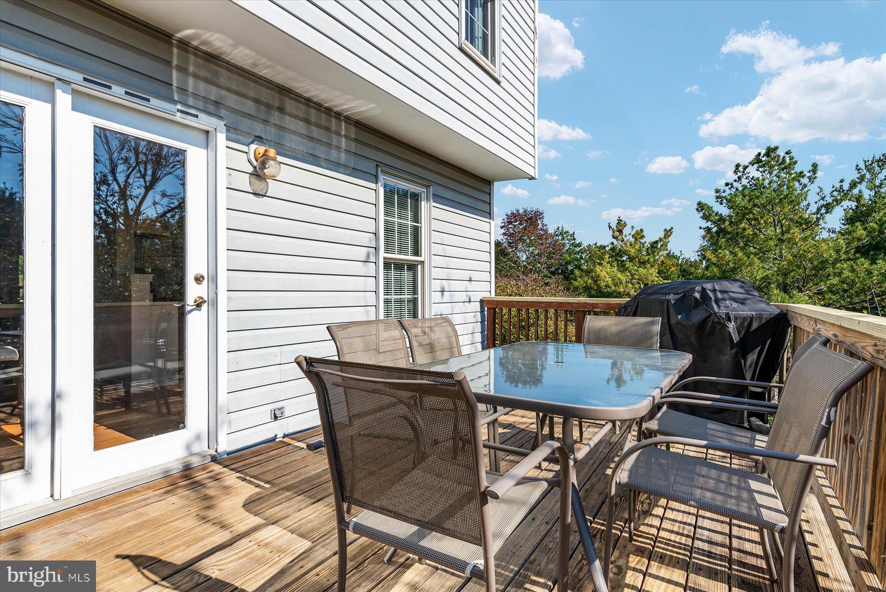 2470 Warm Spring Way Odenton, MD 21113 - Photo 31 of 35 Rear Deck