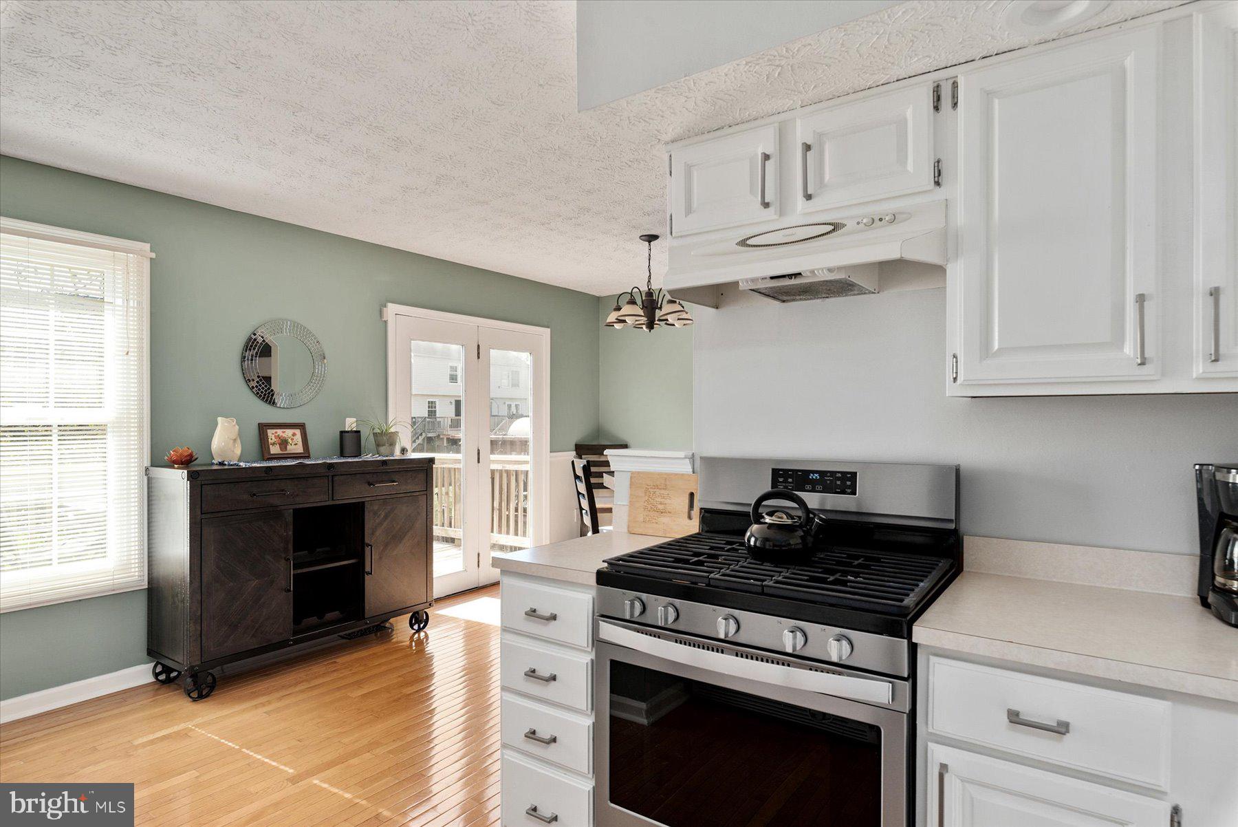 2470 Warm Spring Way Odenton, MD 21113 - Photo 10 of 35 Kitchen