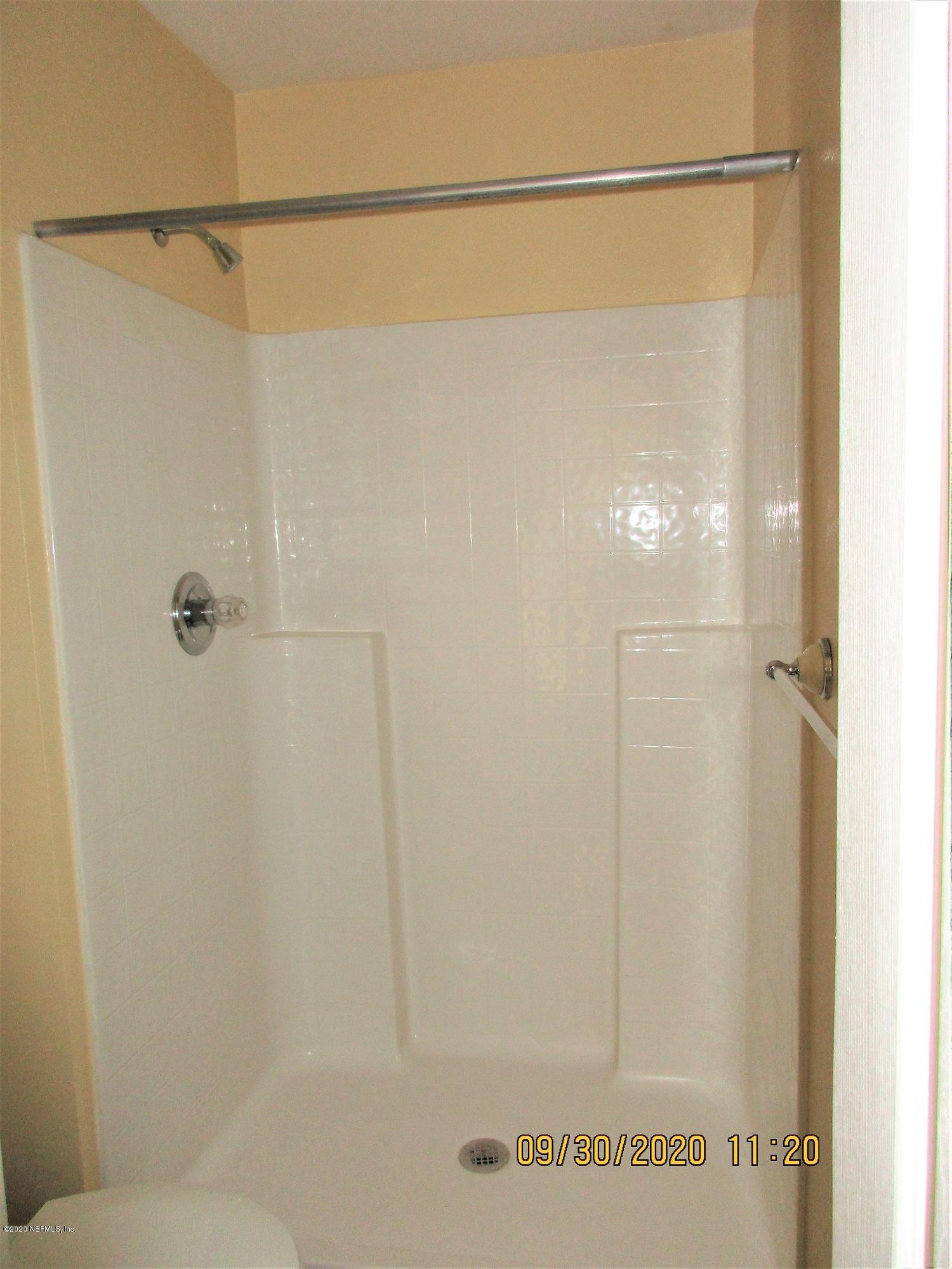 7320 Fox Grove Road Jacksonville, FL 32244 - Photo 12 of 18 Master W C & Shower