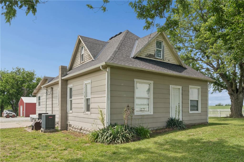 696 Highway Cc Road Concordia, MO 64020 - Photo 15 of 31