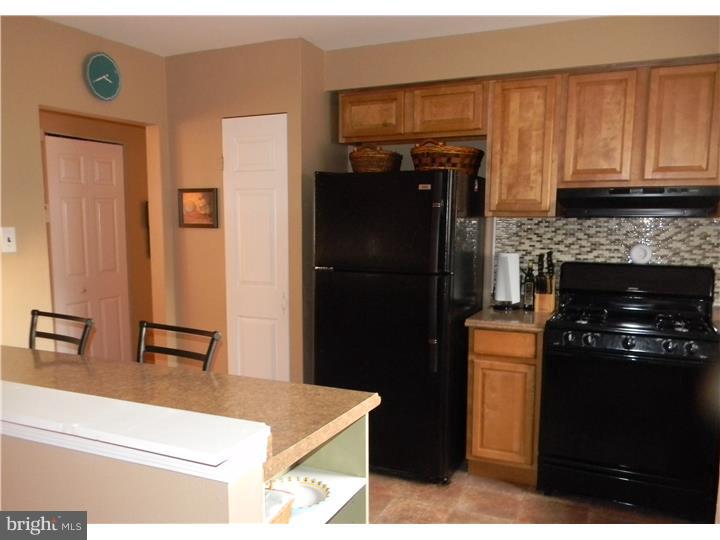 1641 Pin Oak Road Williamstown, NJ 08094 - Photo 3 of 22 Gallery Image 3