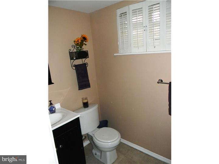 1641 Pin Oak Road Williamstown, NJ 08094 - Photo 21 of 22 Gallery Image 21