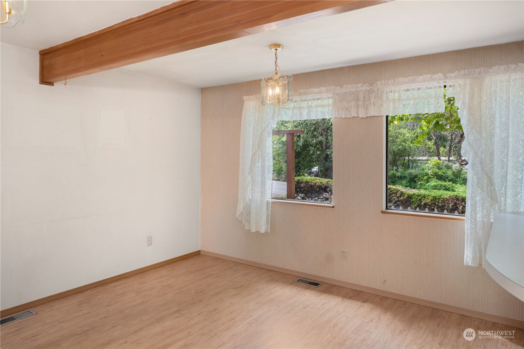 1561 Irondale Road Port Hadlock, WA 98339 - Photo 12 of 38 Gallery Image 12