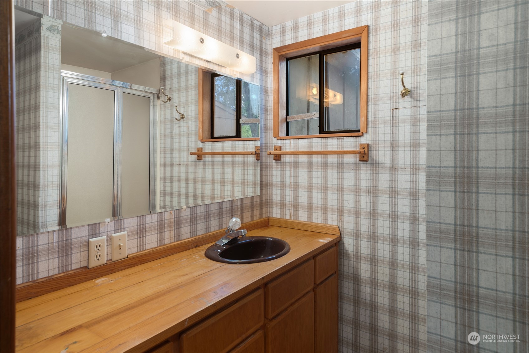 1561 Irondale Road Port Hadlock, WA 98339 - Photo 23 of 38 Gallery Image 23
