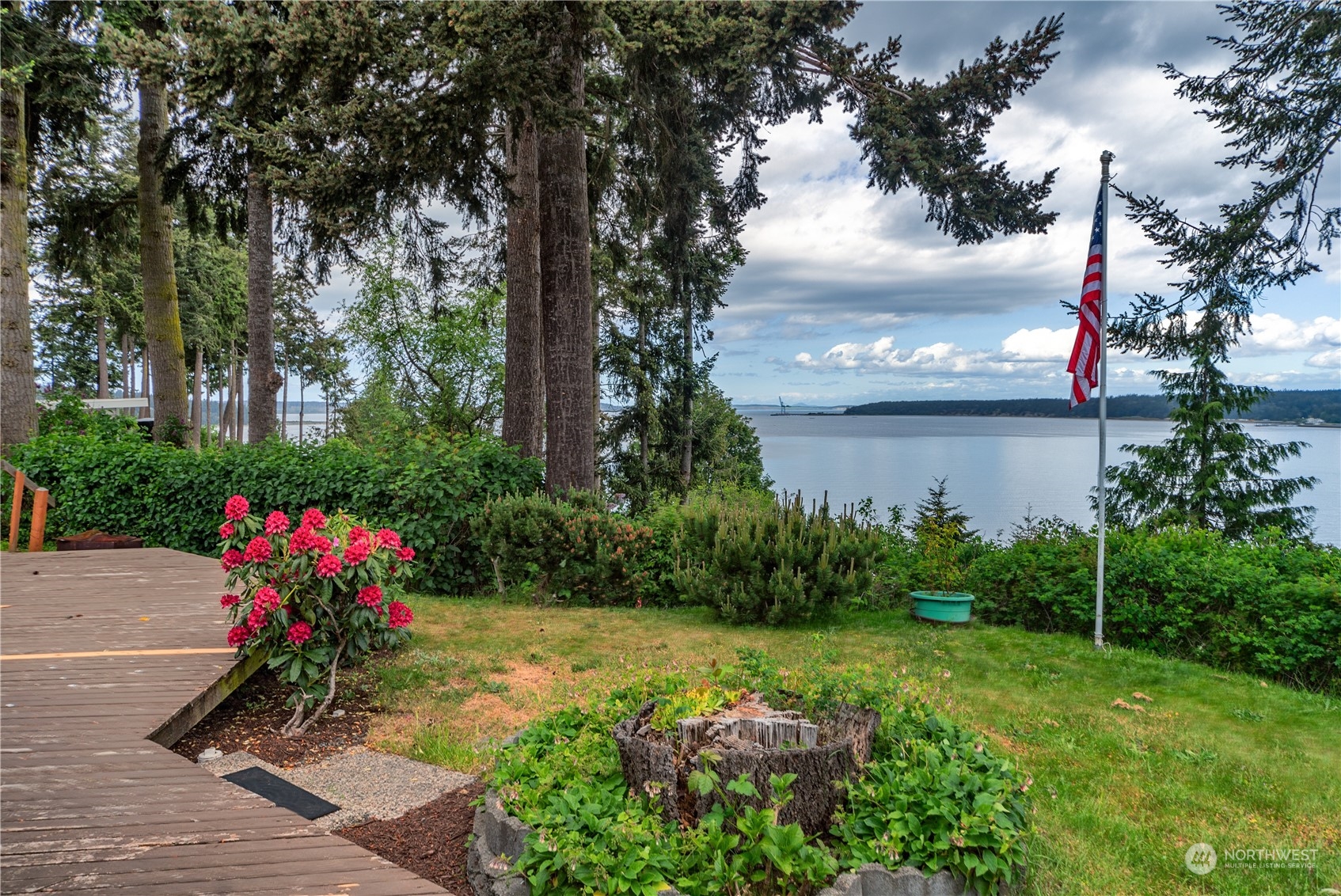 1561 Irondale Road Port Hadlock, WA 98339 - Photo 4 of 38 Gallery Image 4