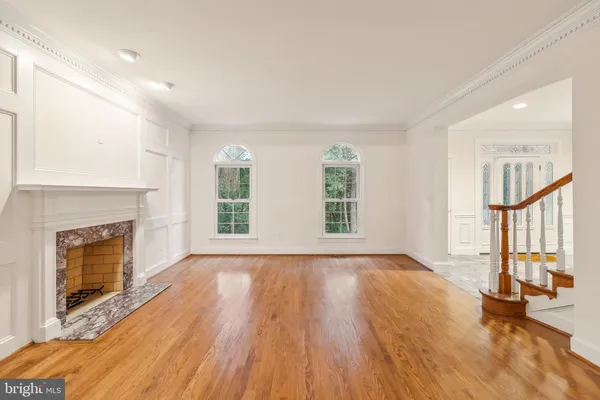 $6,000 | 2527 Hunter Mill Road, Oakton, VA 22124