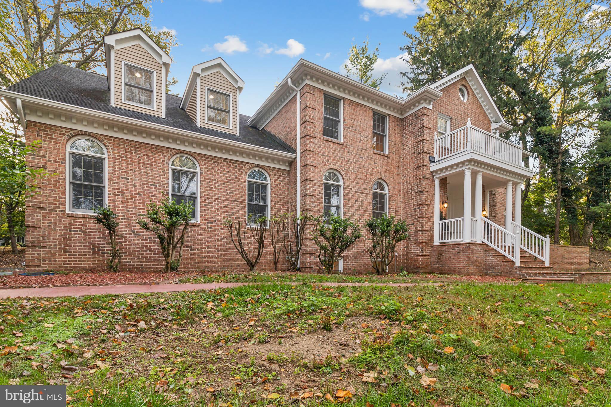 2527 Hunter Mill Road Oakton, VA 22124 - Photo 2 of 85