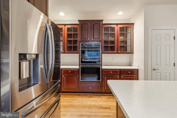 $6,000 | 2527 Hunter Mill Road, Oakton, VA 22124
