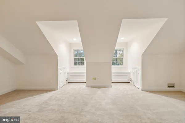 $6,000 | 2527 Hunter Mill Road, Oakton, VA 22124