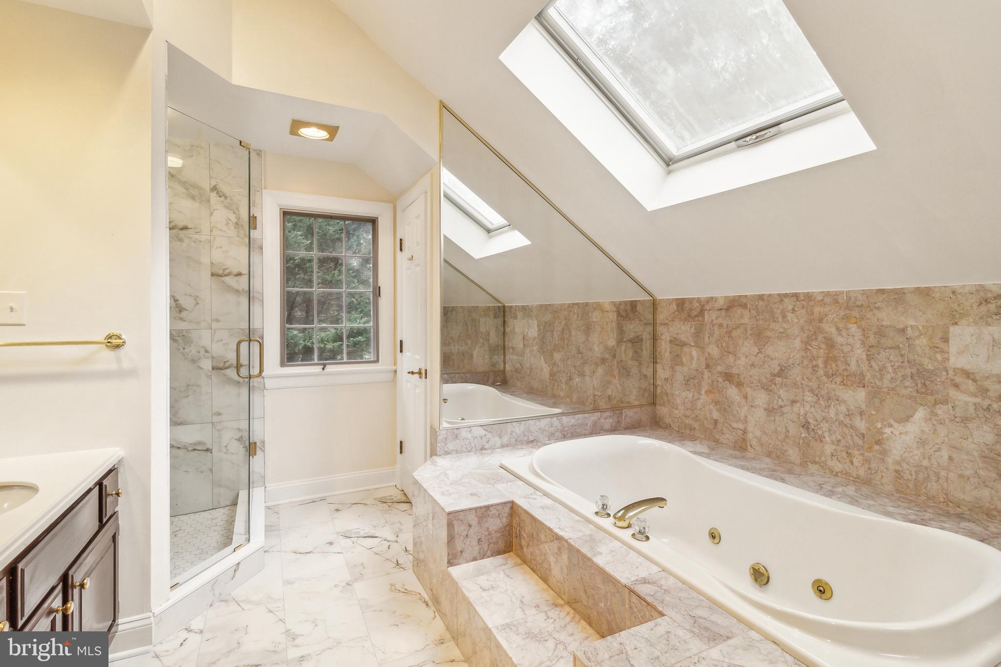 2527 Hunter Mill Road Oakton, VA 22124 - Photo 43 of 85