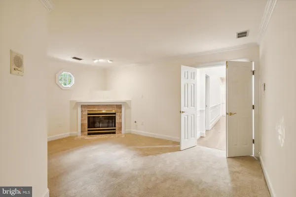 $6,000 | 2527 Hunter Mill Road, Oakton, VA 22124