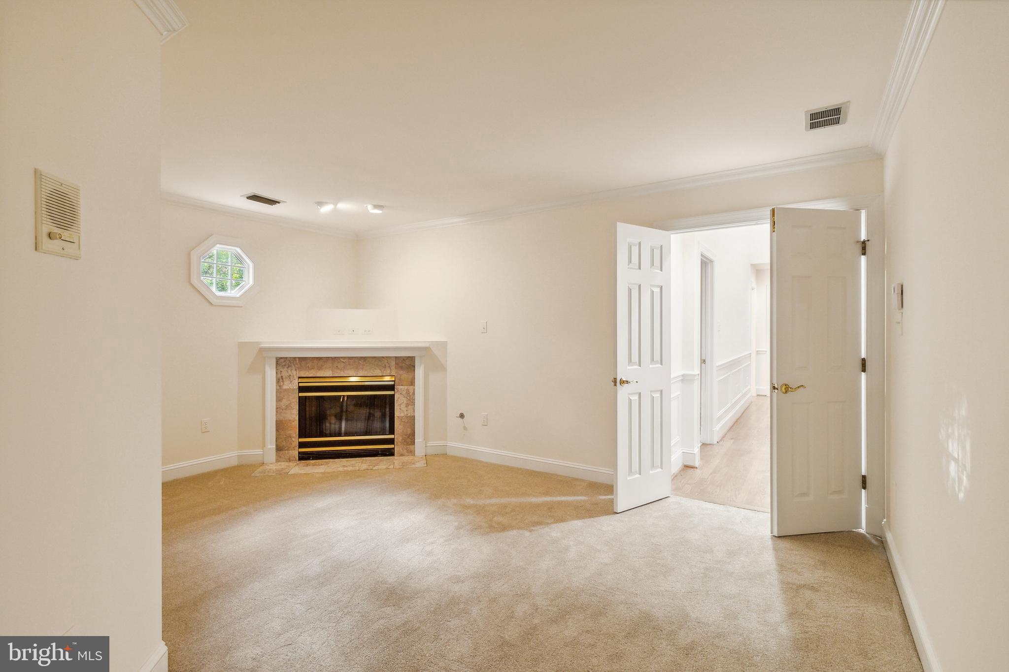 2527 Hunter Mill Road Oakton, VA 22124 - Photo 48 of 85