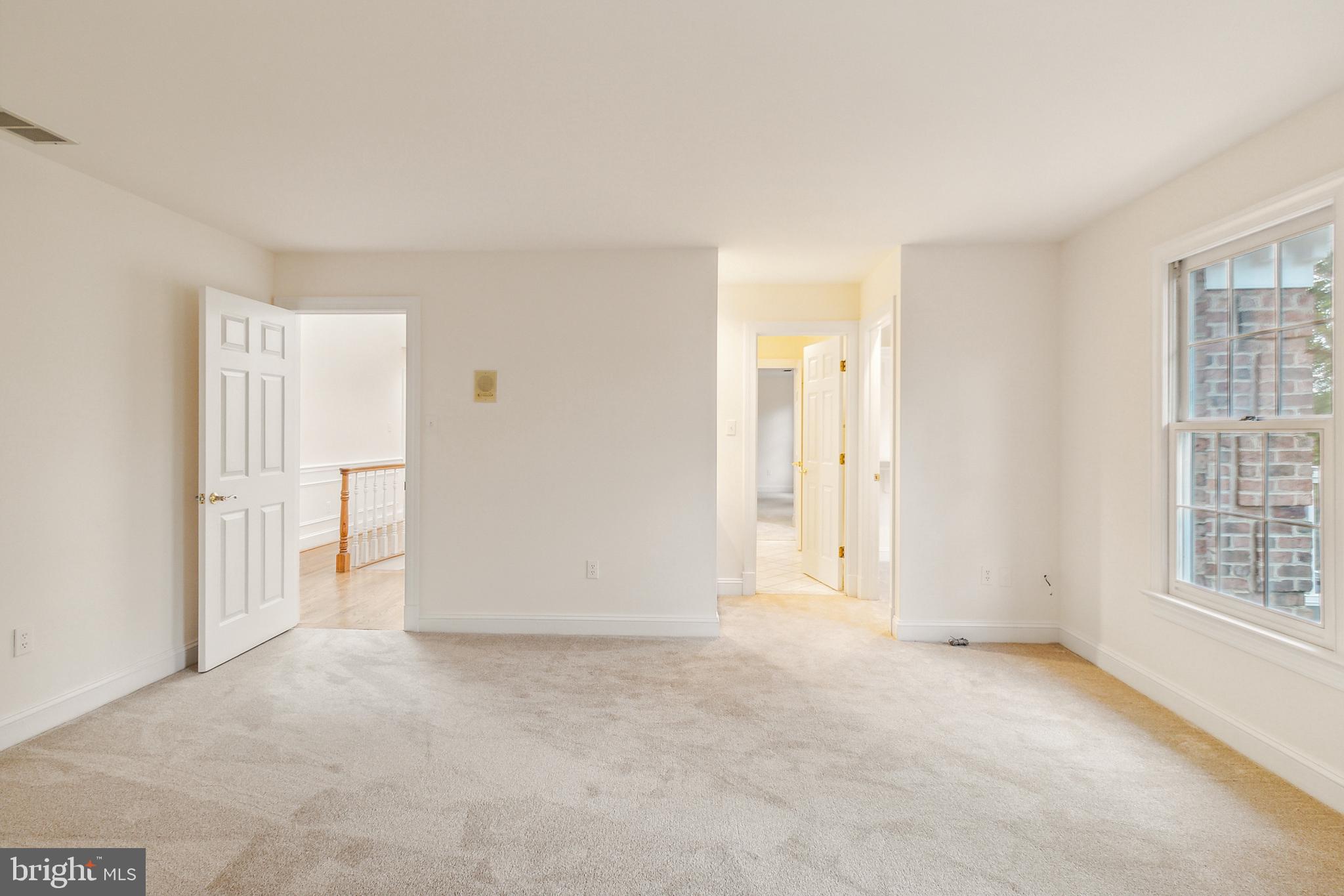 2527 Hunter Mill Road Oakton, VA 22124 - Photo 49 of 85 Bright and airy open space awaits.