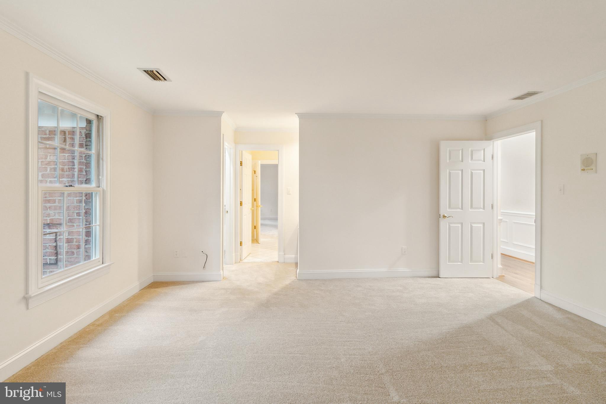 2527 Hunter Mill Road Oakton, VA 22124 - Photo 53 of 85