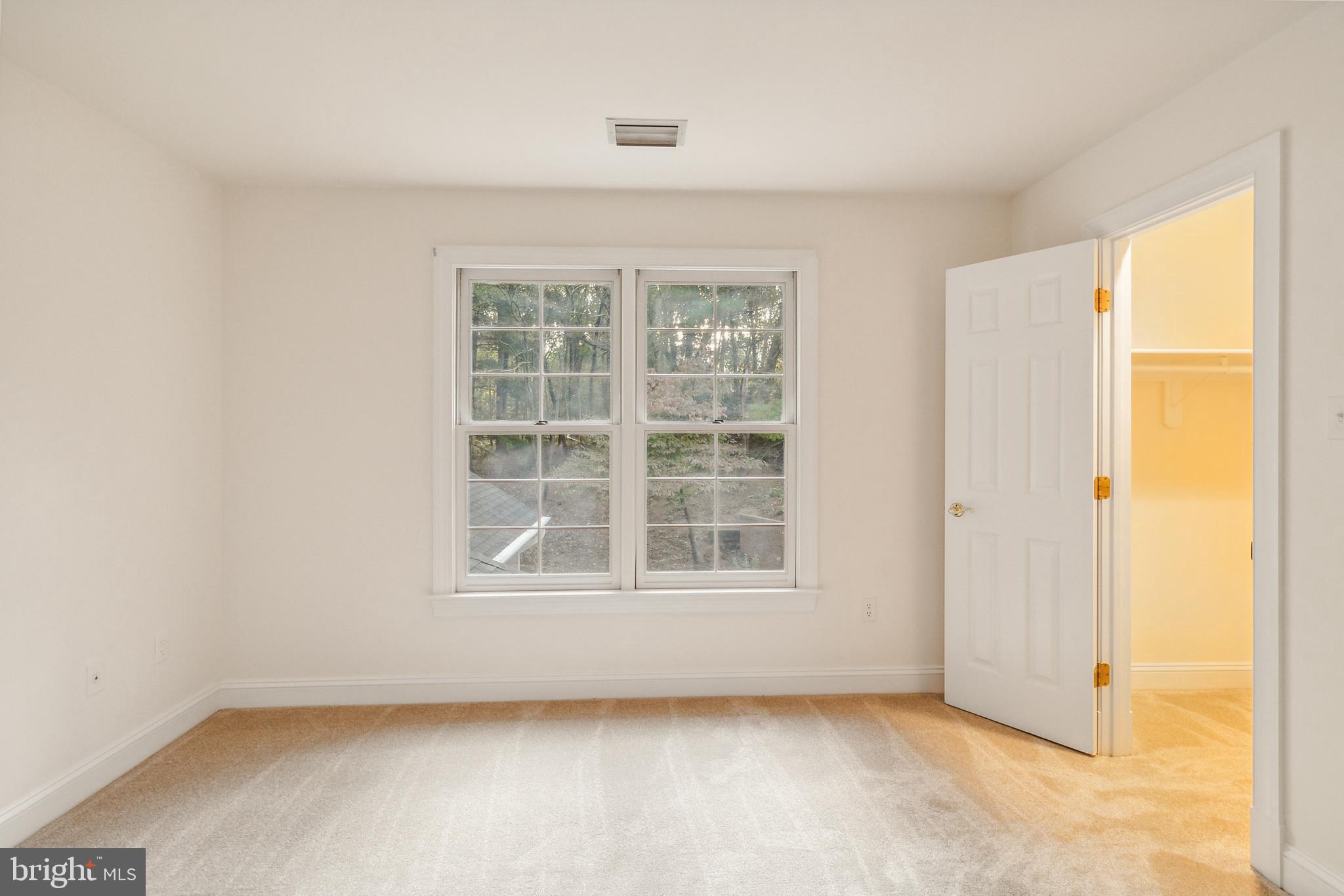 2527 Hunter Mill Road Oakton, VA 22124 - Photo 61 of 85