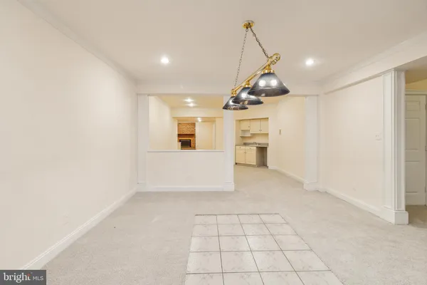 $6,000 | 2527 Hunter Mill Road, Oakton, VA 22124