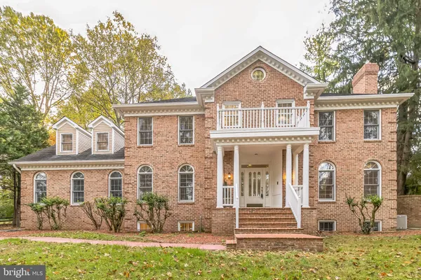 $6,000 | 2527 Hunter Mill Road, Oakton, VA 22124