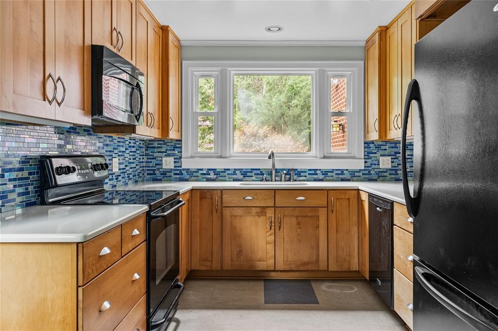 1 Fuller Hollow Road Binghamton, NY 13903 - Photo 21 of 44