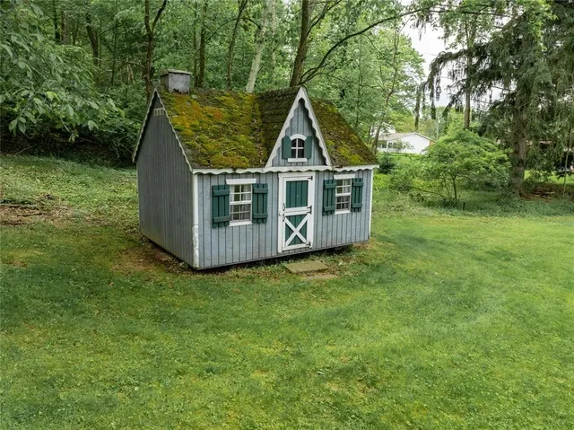 $369,900 | 1 Fuller Hollow Road, Binghamton, NY 13903