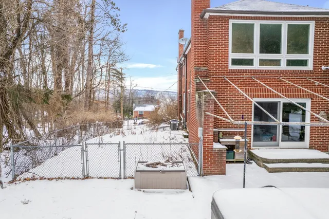 $369,900 | 1 Fuller Hollow Road, Binghamton, NY 13903