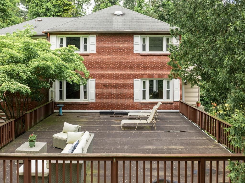 1 Fuller Hollow Road Binghamton, NY 13903 - Photo 5 of 44