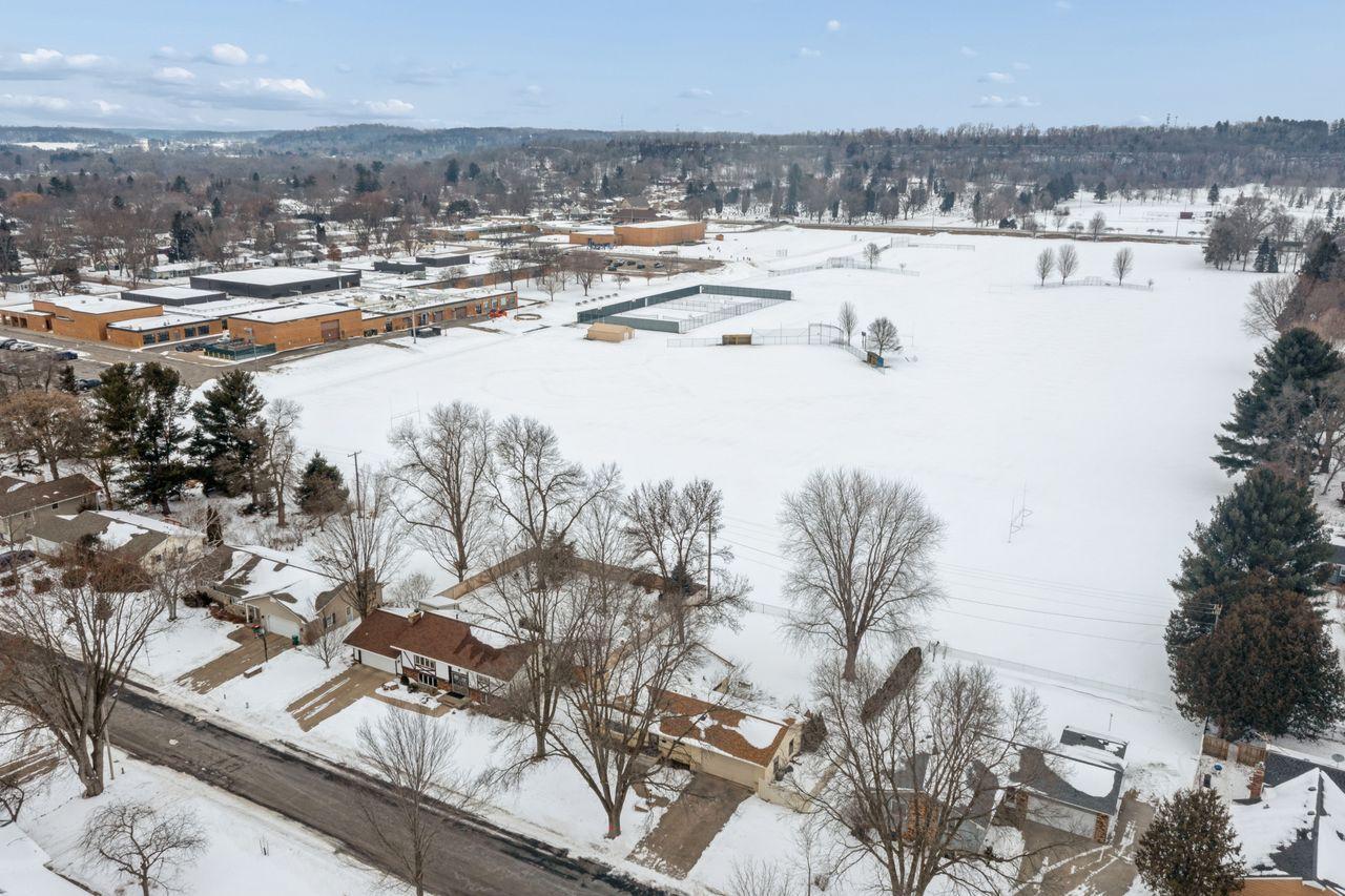 1011 Hazel Street River Falls, WI 54022 - Photo 32 of 33