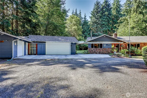 $735,000 | 541 Surfcrest Place Northeast, Poulsbo, WA 98370