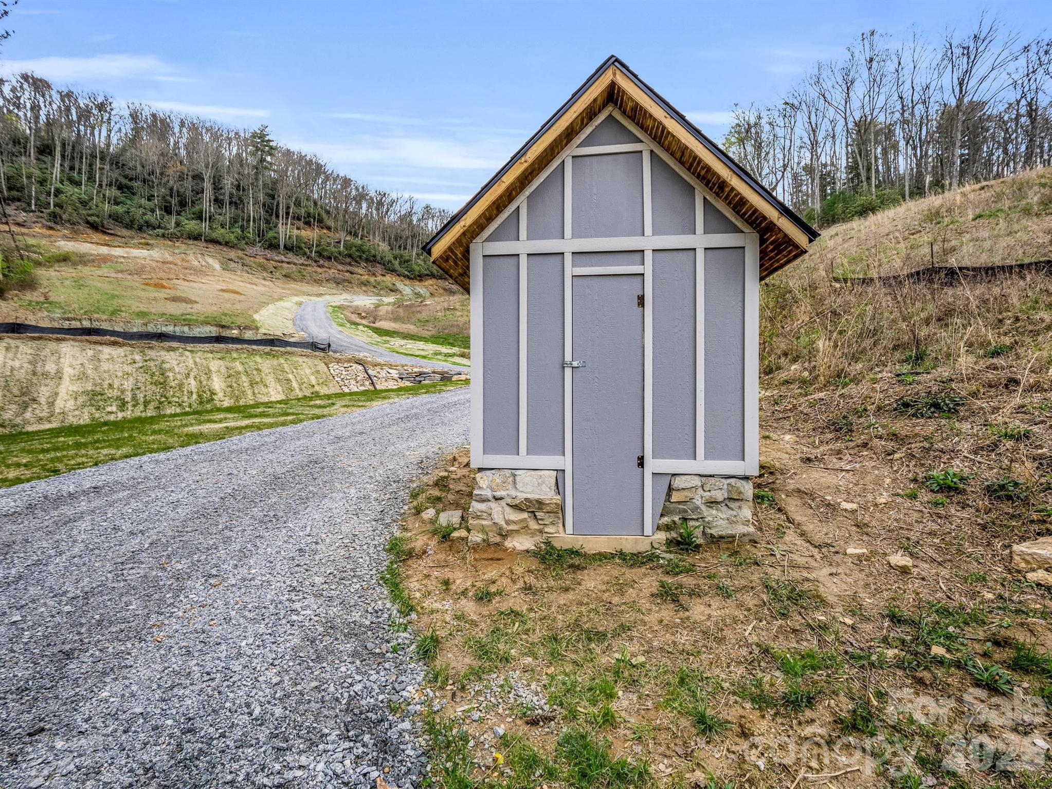 97 Yale Road Hendersonville, NC 28739 - Photo 19 of 48