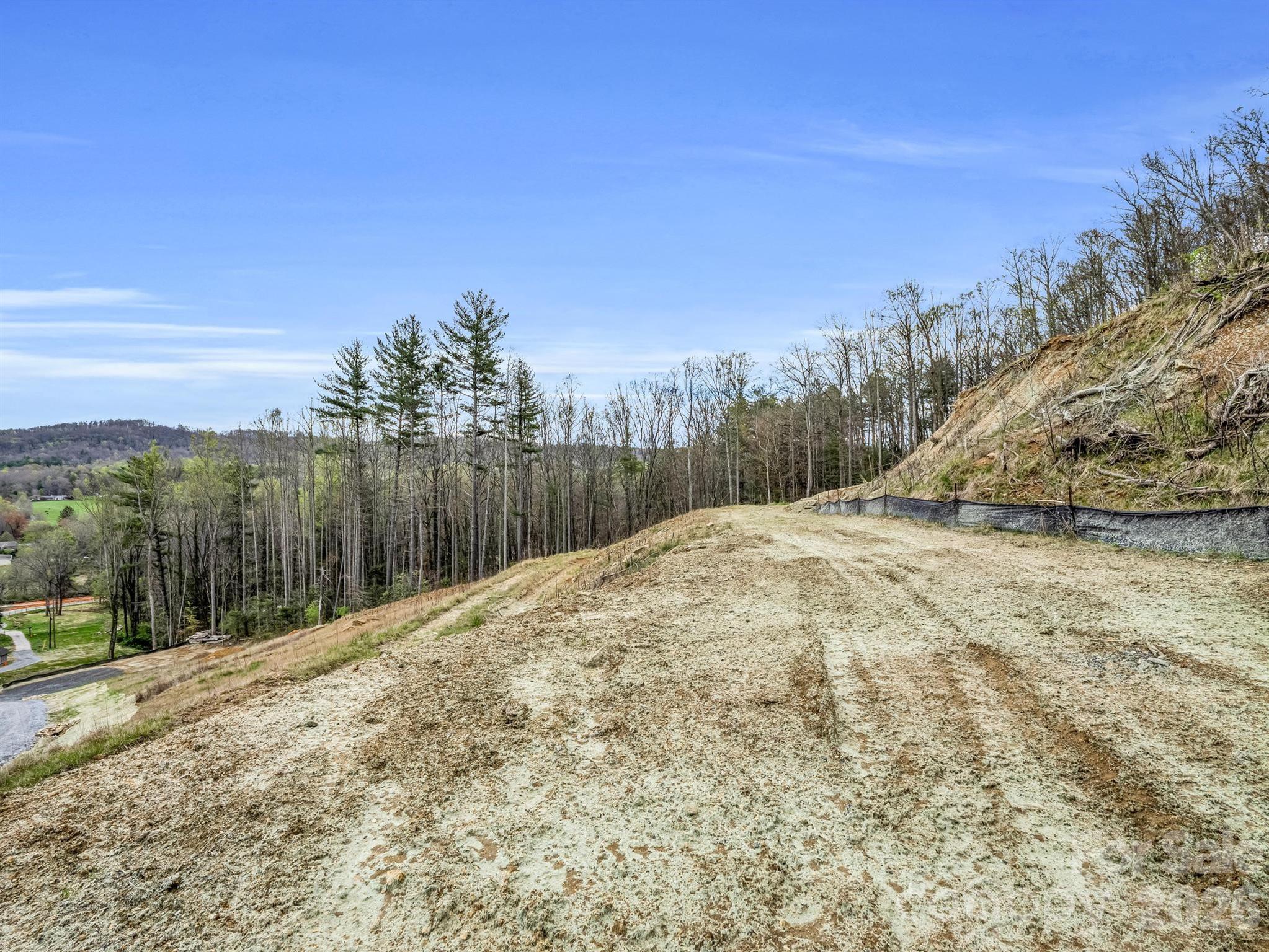 97 Yale Road Hendersonville, NC 28739 - Photo 31 of 48