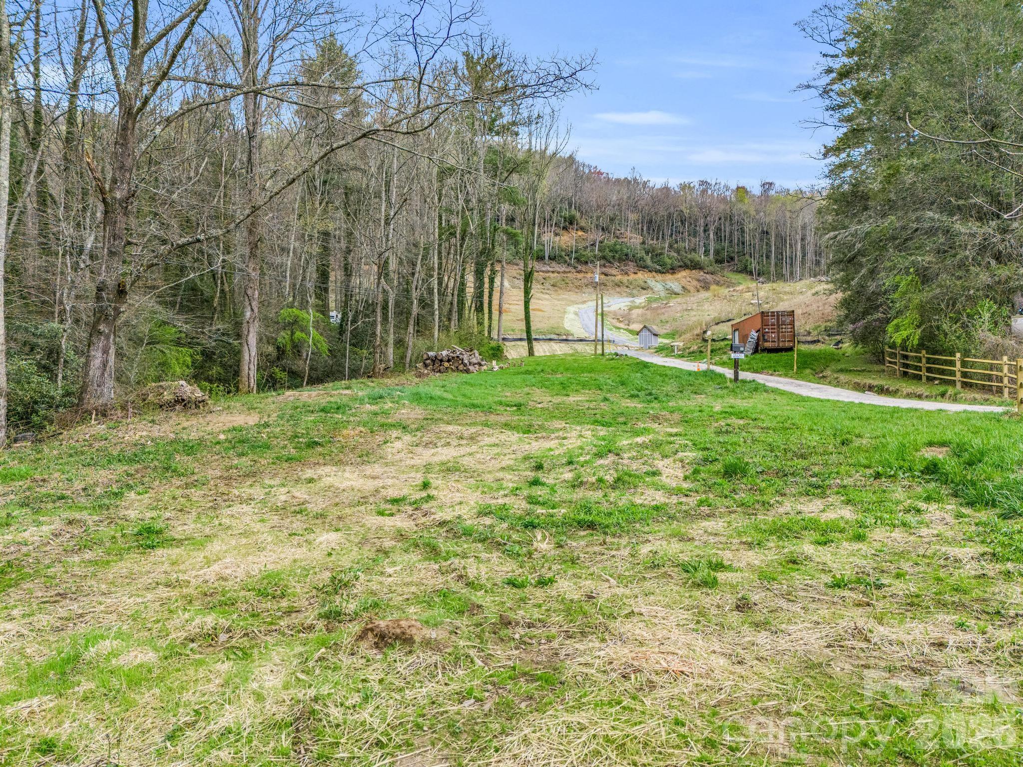 97 Yale Road Hendersonville, NC 28739 - Photo 32 of 48