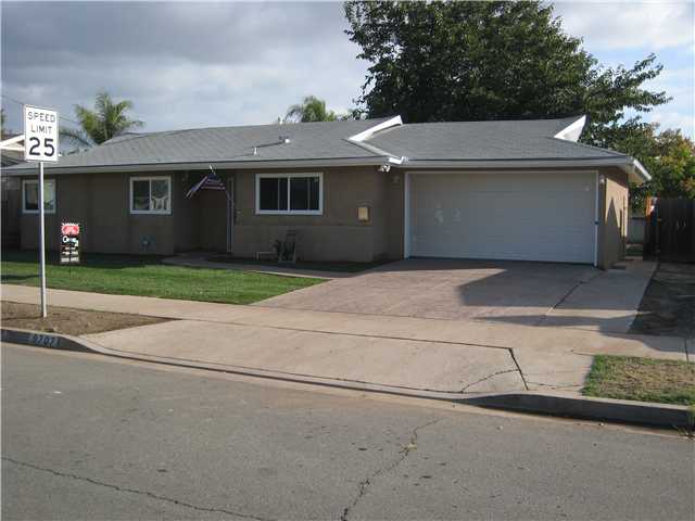 9707 Abbeyfield Road Santee, CA 92071 - Photo 1 of 14 STREET VIEW