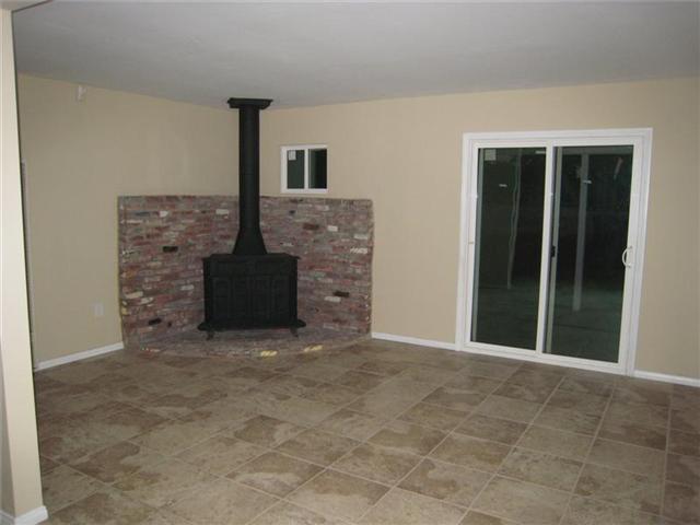 9707 Abbeyfield Road Santee, CA 92071 - Photo 9 of 14 LIVING ROOM