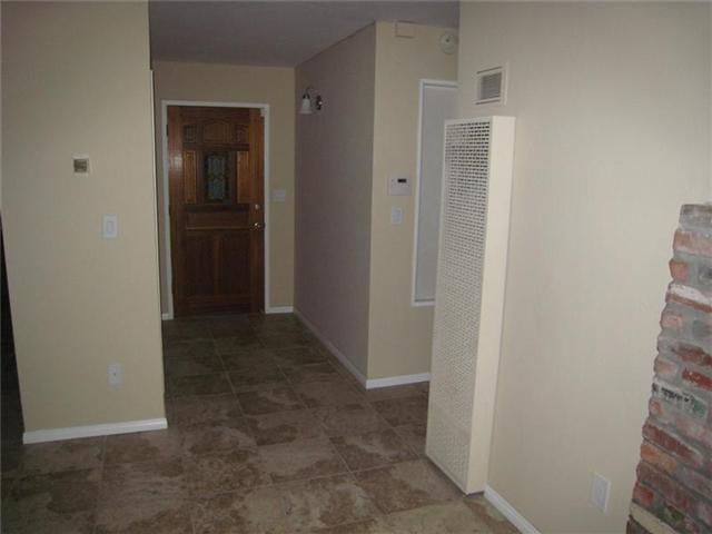 9707 Abbeyfield Road Santee, CA 92071 - Photo 10 of 14 ENTRY