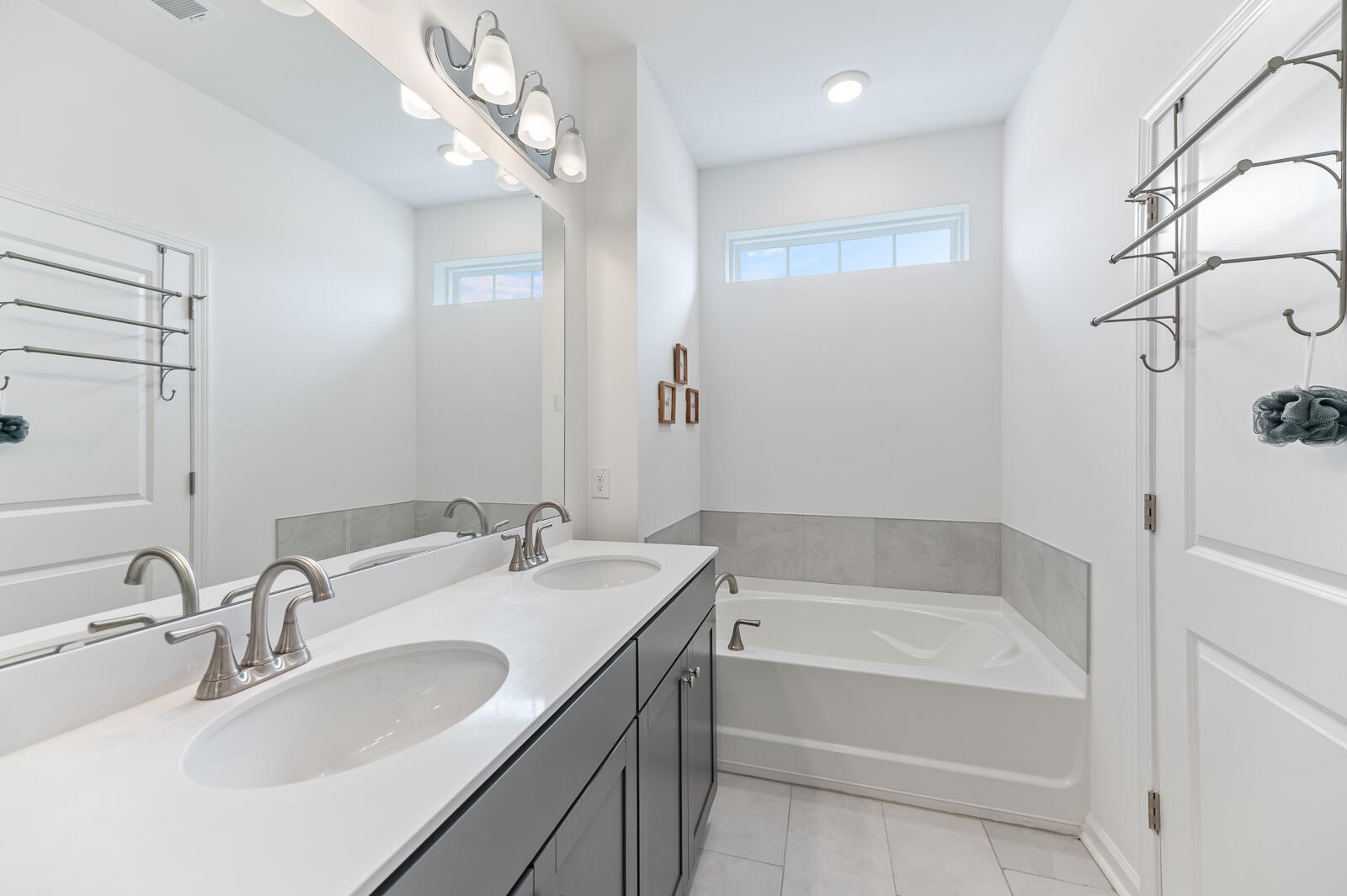 861 Recess Pointe Drive Moncks Corner, SC 29461 - Photo 14 of 25 861 Recess Pointe Drive 20 of 32