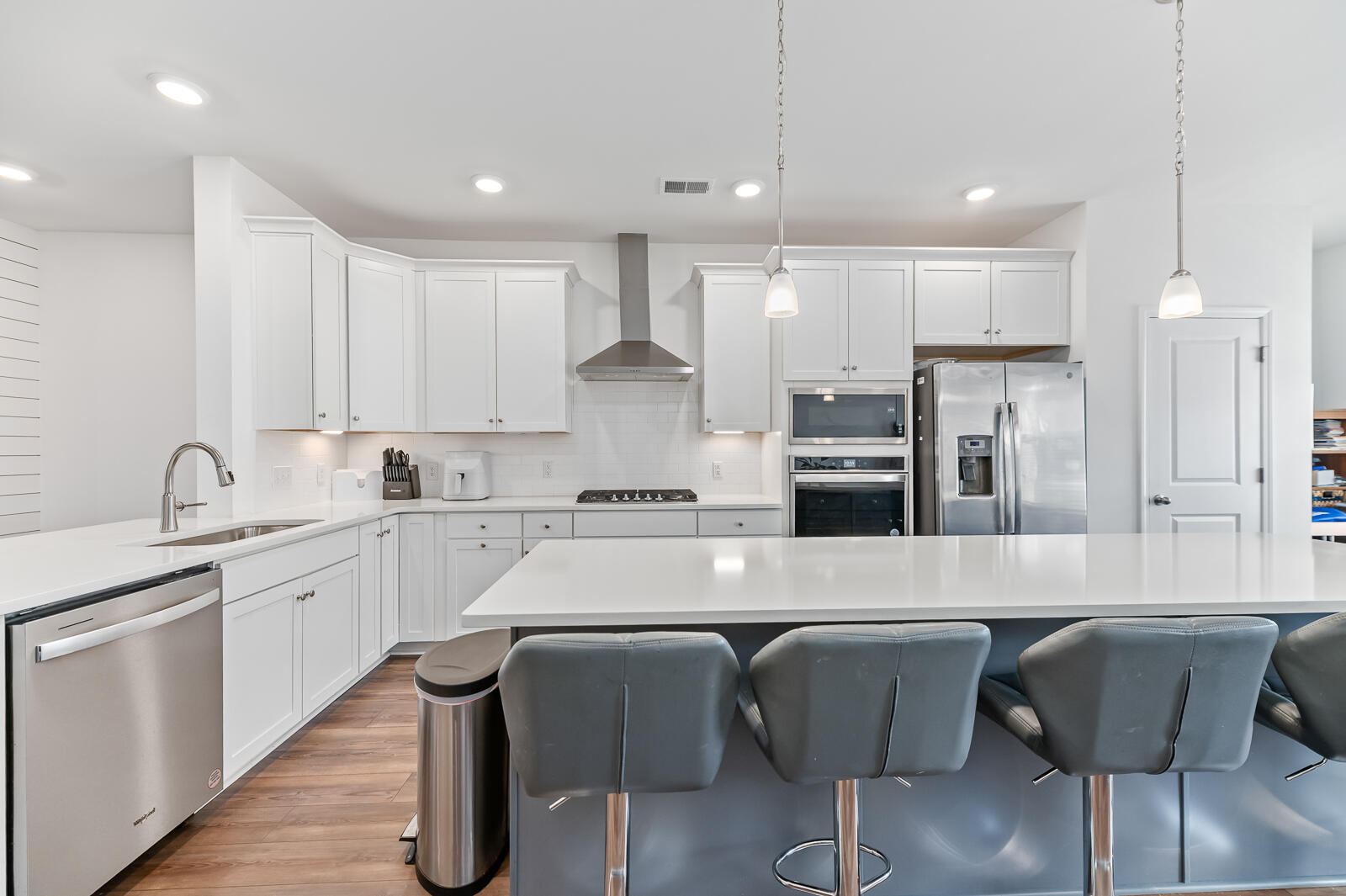 861 Recess Pointe Drive Moncks Corner, SC 29461 - Photo 8 of 25 861 Recess Pointe Drive 11 of 32