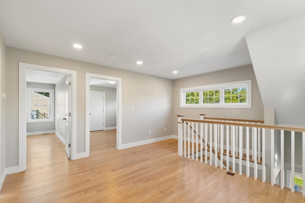 28 Riverview Road, Unit B Gloucester, MA 01930 - Photo 25 of 32 Gallery Image 25
