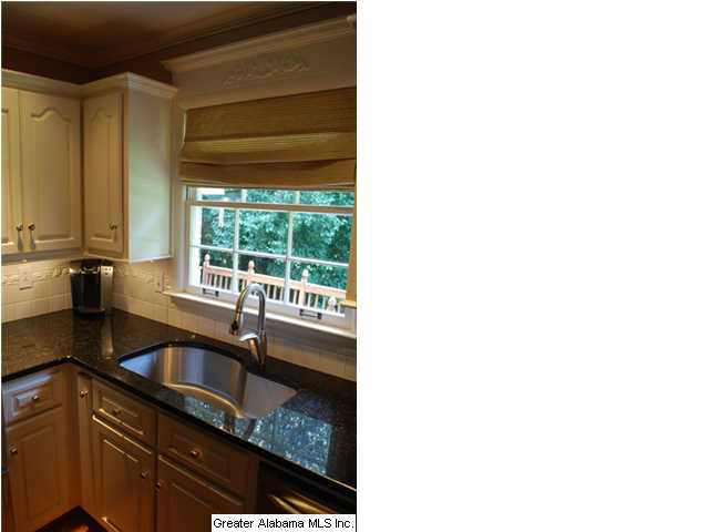 2317 Queensview Road Birmingham, AL 35226 - Photo 8 of 29