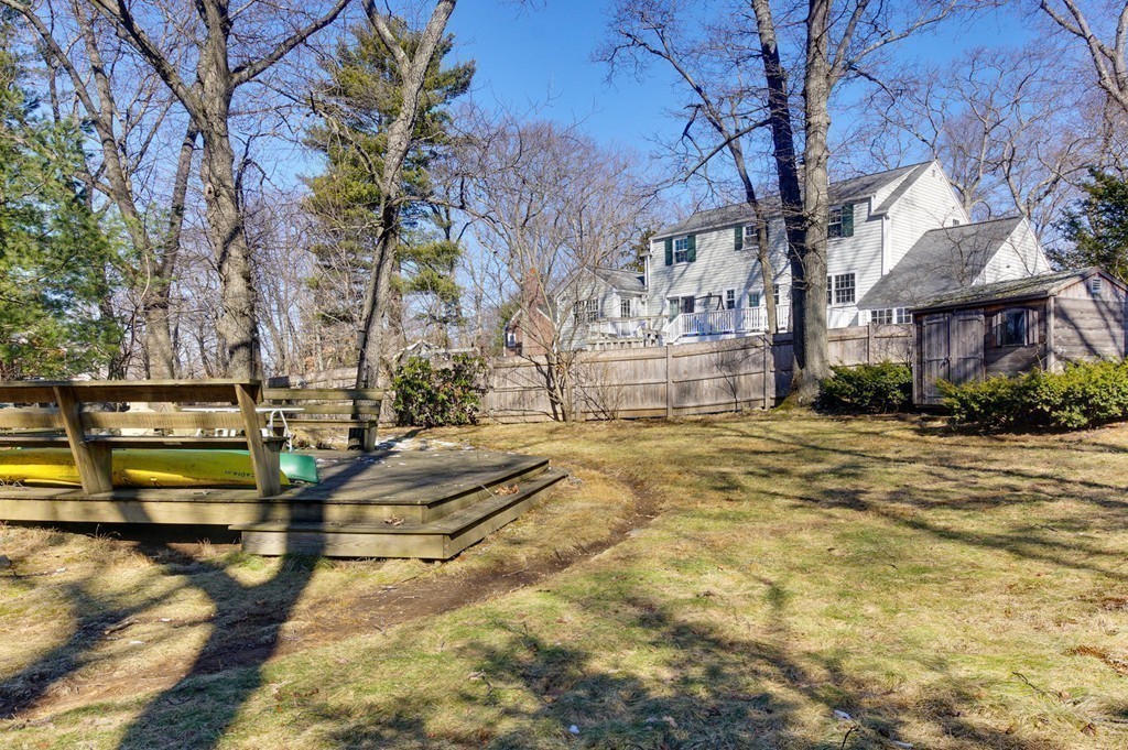 39 Woodside Road Winchester, MA 01890 - Photo 16 of 17 Gallery Image 16