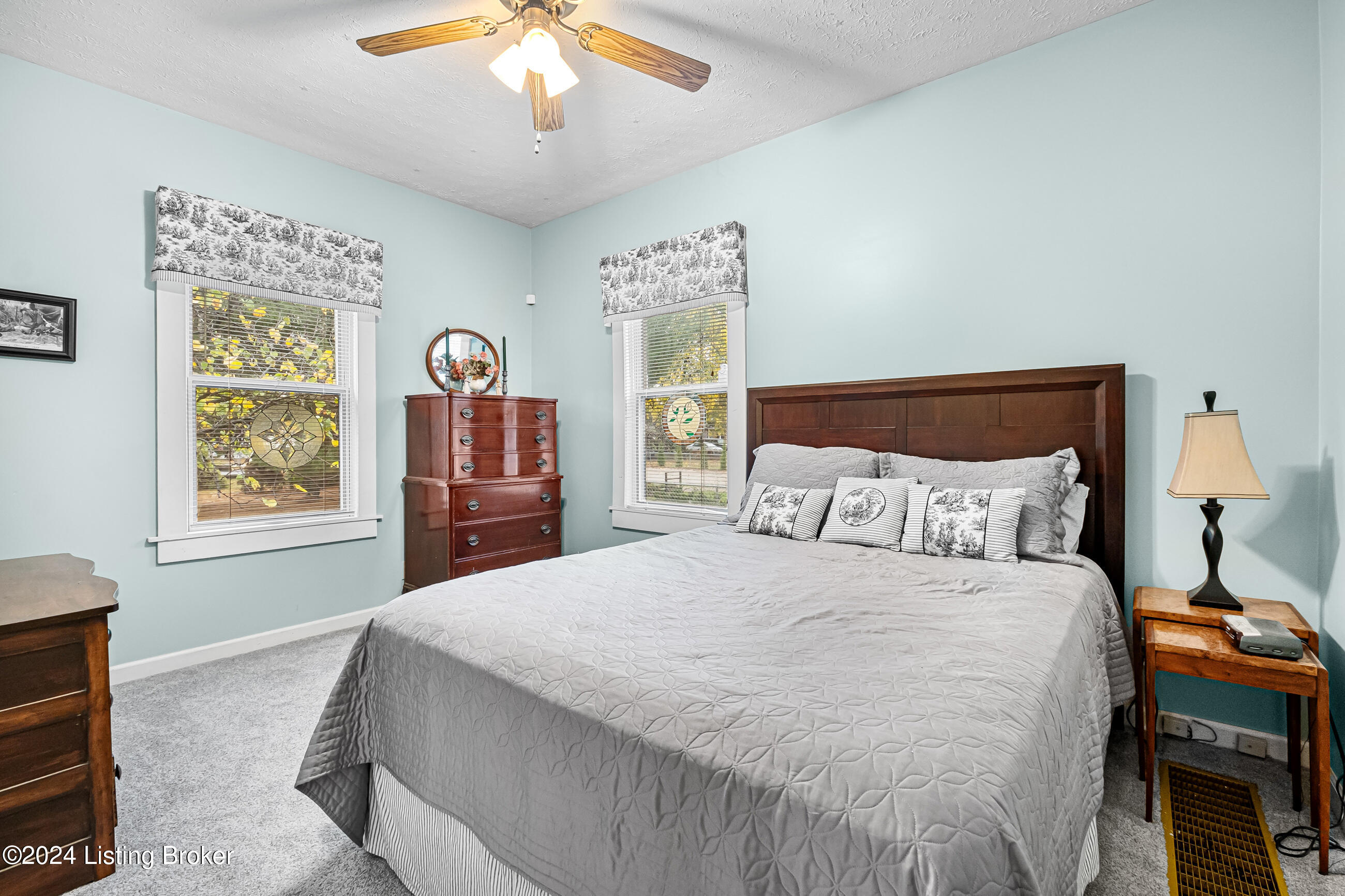 3823 Poplar Level Road Louisville, KY 40213 - Photo 14 of 28 Bedroom 1