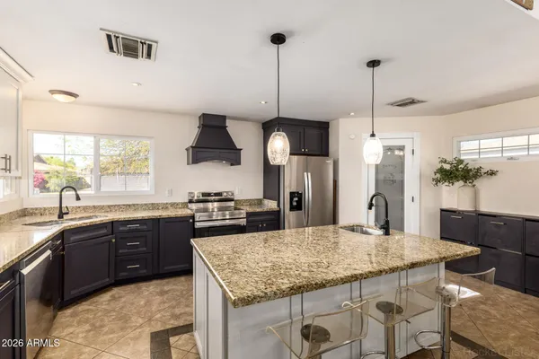 $675,000 | 413 East Ellis Drive, Tempe, AZ 85282