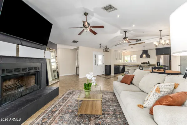 $675,000 | 413 East Ellis Drive, Tempe, AZ 85282