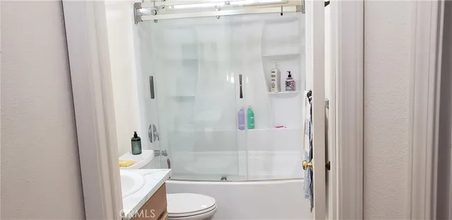 $1,400 | 4170 Main Street, Unit B, Kelseyville, CA 95451