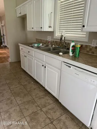 $182,000 | 13723 Lynnedale Loop, Abbeville, LA 70510