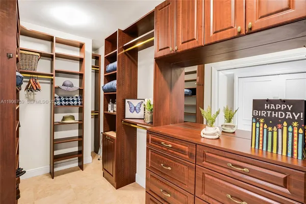 $1,750,000 | 20201 East Country Club Drive, Unit 1903, Aventura, FL 33180